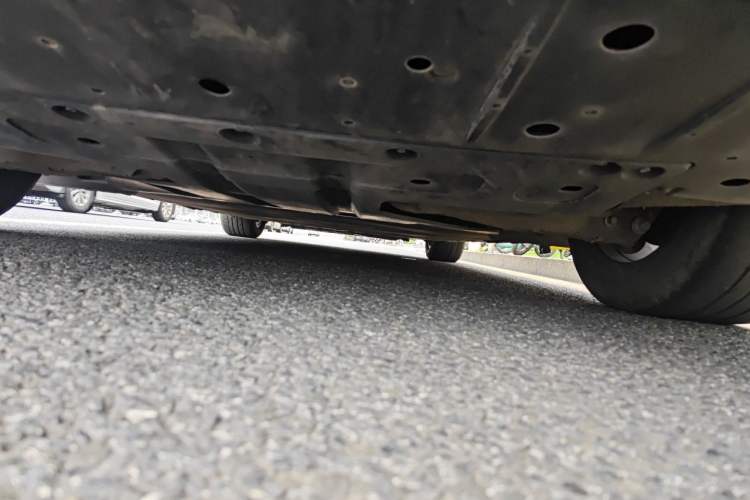 Used XPeng P7 2021 670G Chassis Rear