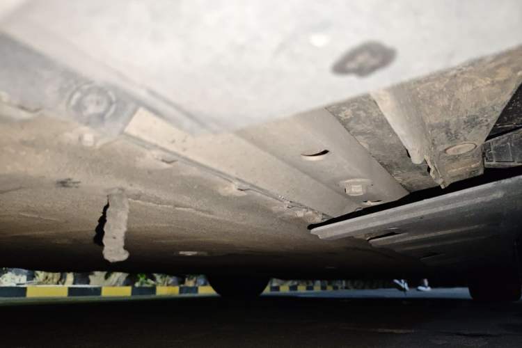 Used XPeng P7 2021 480N Chassis Rear Right
