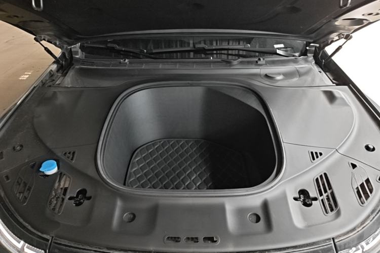 Used XPeng P7 2021 480G Engine Bay
