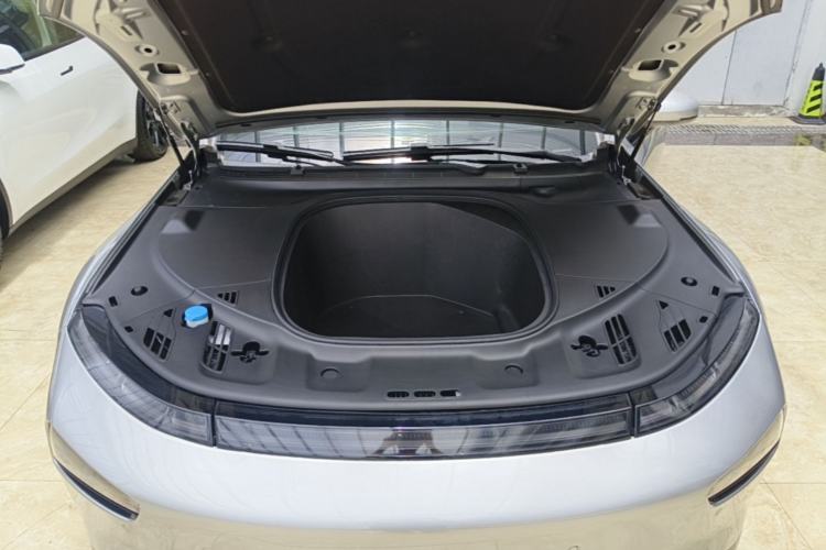 Used XPeng P7 2021 480N Engine Bay