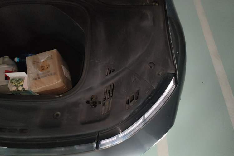 Used XPeng P7 2021 480N Engine Bay Left