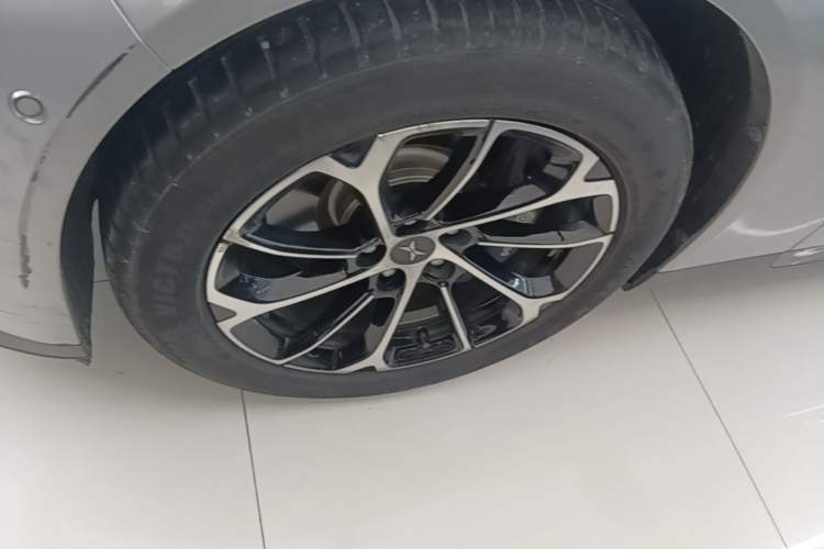 Used XPeng P7 2021 480N Exterior 4