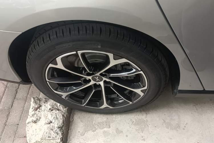 Used XPeng P7 2021 670G Exterior 5