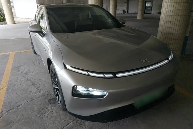 Used XPeng P7 2021 480N Front Right 45 Deg