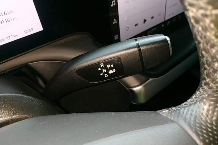 Used XPeng P7 2021 480N Gear Lever