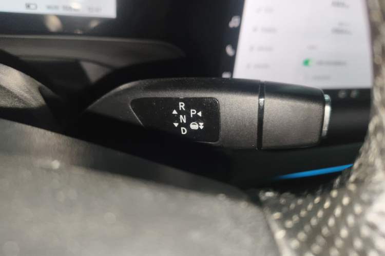 Used XPeng P7 2021 480N Gear Lever