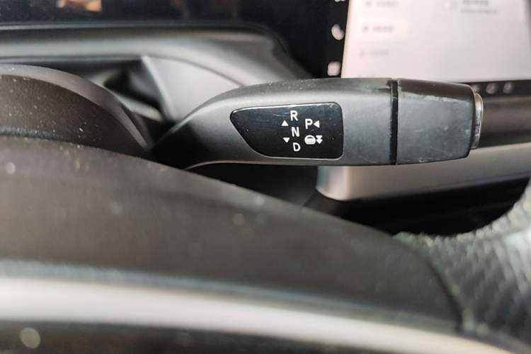 Used XPeng P7 2021 480N Gear Lever