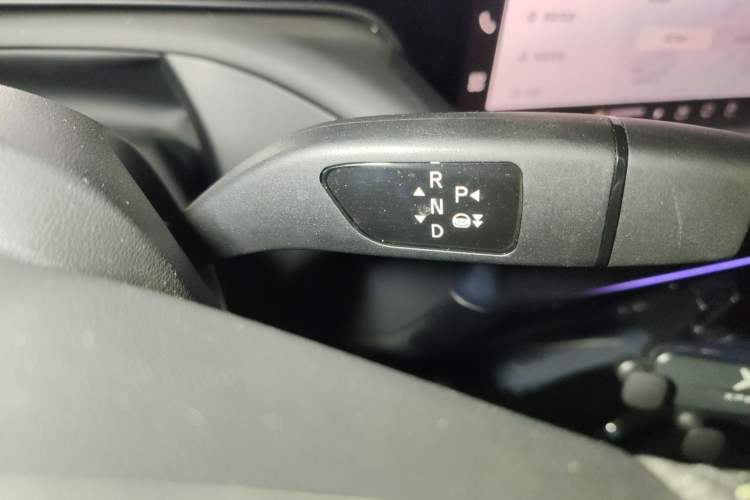 Used XPeng P7 2021 480N Gear Lever