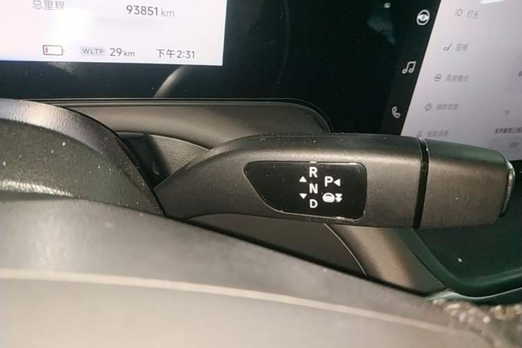 Used XPeng P7 2021 670E Pengyi Edition Gear Lever