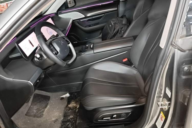 Used XPeng P7 2021 480G Left Front Seat
