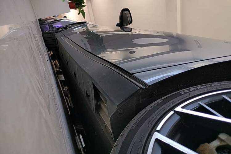 Used XPeng P7 2021 480N Left Side Sill