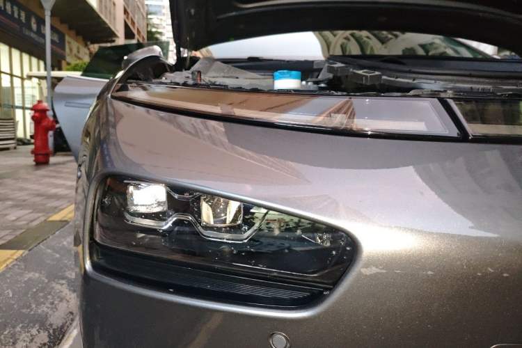 Used XPeng P7 2021 480N Right Front Headlight