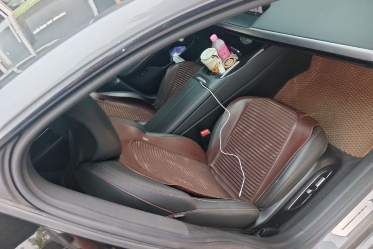 Used XPeng P7 2021 670E Pengyi Edition Right Front Seat