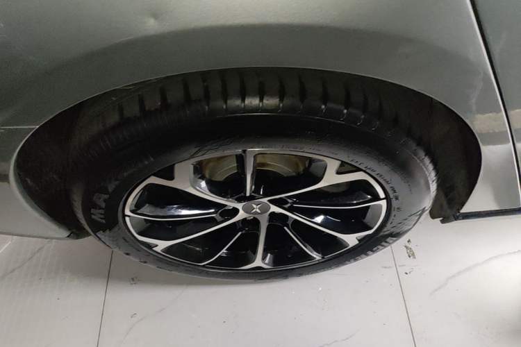 Used XPeng P7 2021 670G Right Rear Wheel Hub
