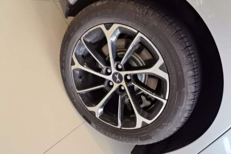 Used XPeng P7 2021 480N Right Rear Wheel Hub