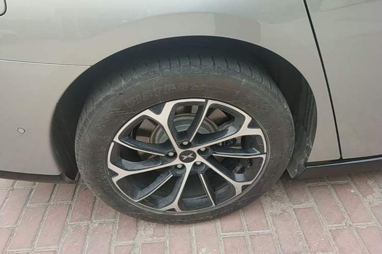 Used XPeng P7 2021 480E Right Rear Wheel Hub