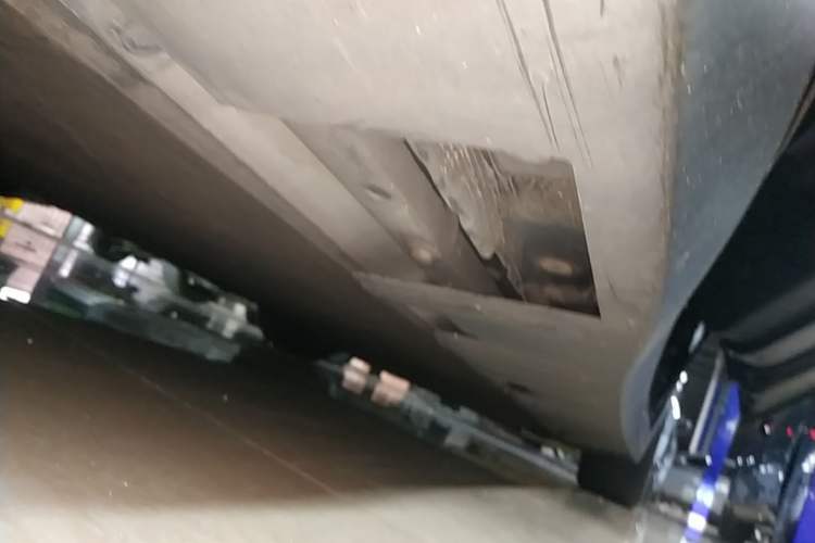 Used XPeng P7 2021 670E Pengyi Edition Right Side Sill
