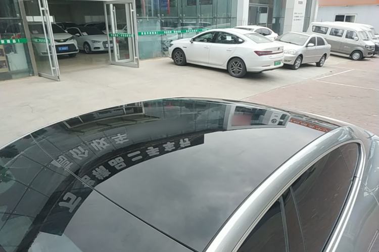 Used XPeng P7 2021 480E Roof