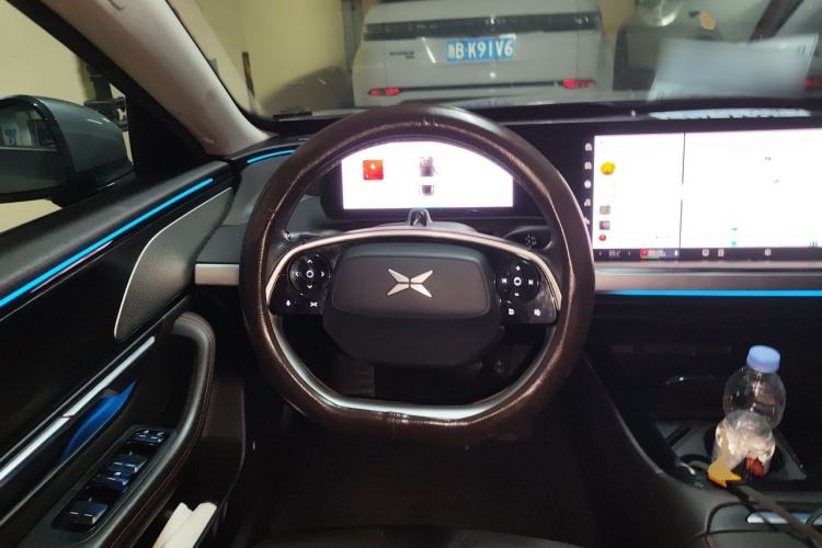 Used XPeng P7 2021 670G Steering Wheel