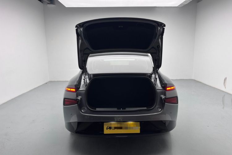 Used XPeng P7 2021 480N Trunk