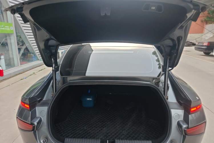 Used XPeng P7 2021 670E Pengyi Edition Trunk