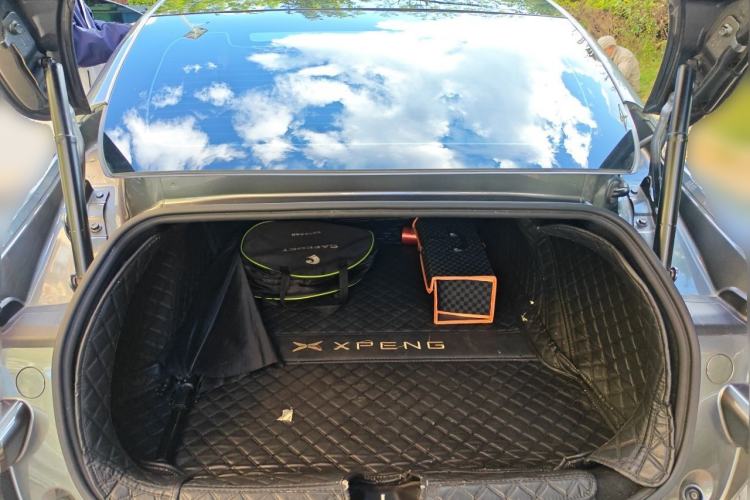 Used XPeng P7 2021 480N Trunk