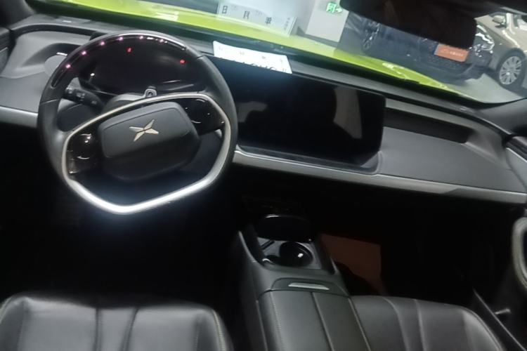 Used XPeng P7 2021 670E Pengyi Edition Center Console
