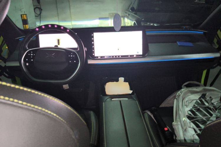 Used XPeng P7 2021 670E Pengyi Edition Center Console