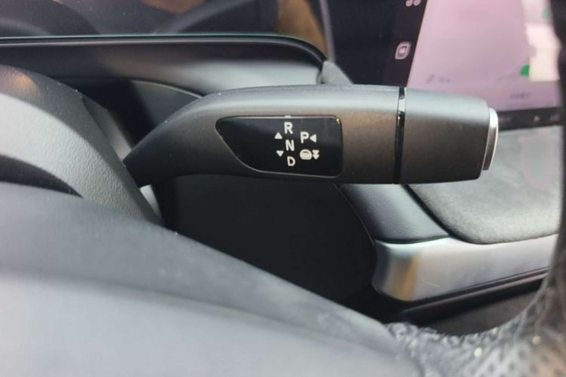 Used XPeng P7 2021 670E Pengyi Edition Gear Lever