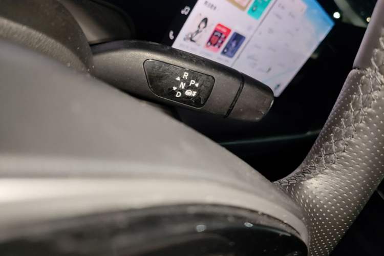 Used XPeng P7 2021 562E Pengyi Performance Edition Gear Lever