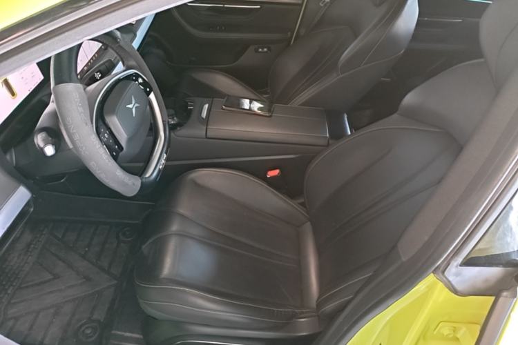 Used XPeng P7 2021 670E Pengyi Edition Left Front Seat