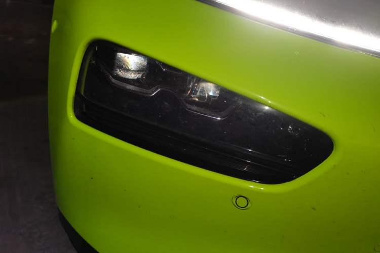 Used XPeng P7 2021 670E Pengyi Edition Right Front Headlight