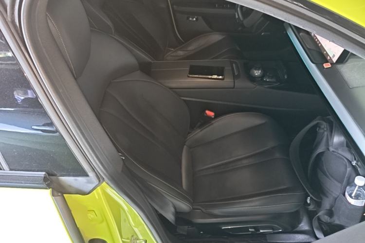 Used XPeng P7 2021 670E Pengyi Edition Right Front Seat
