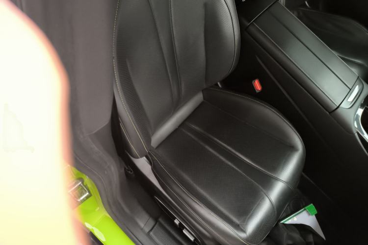 Used XPeng P7 2021 670E Pengyi Edition Right Front Seat