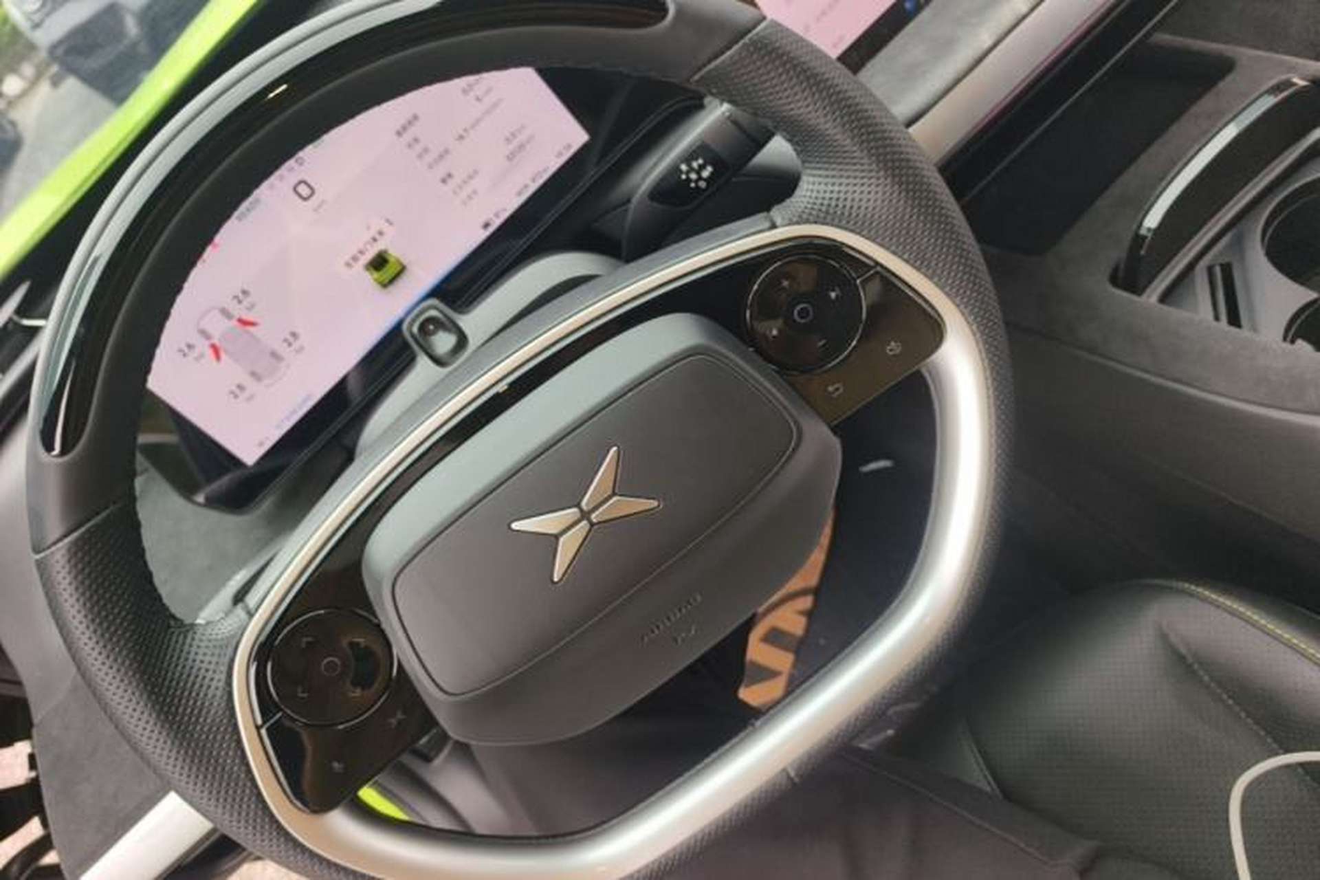 Used XPeng P7 2021 670E Pengyi Edition Steering Wheel