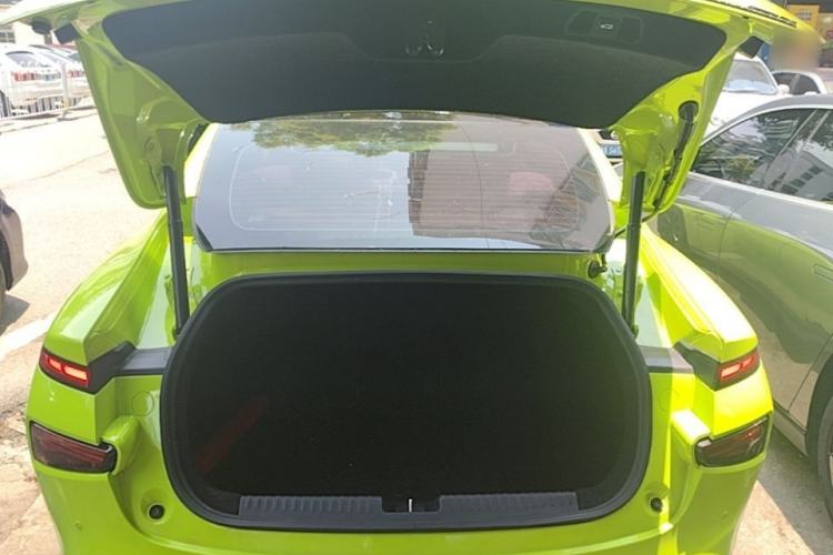Used XPeng P7 2021 562E Pengyi Performance Edition Trunk