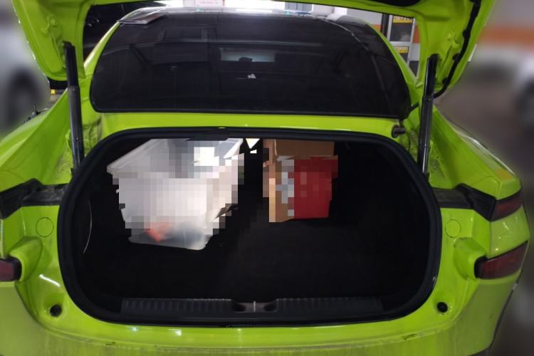Used XPeng P7 2021 670E Pengyi Edition Trunk