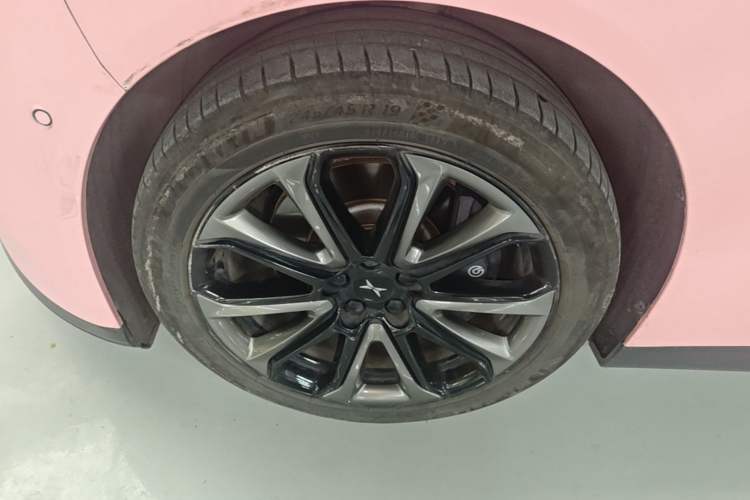 Used XPeng P7 2021 480G Left Front Wheel Hub