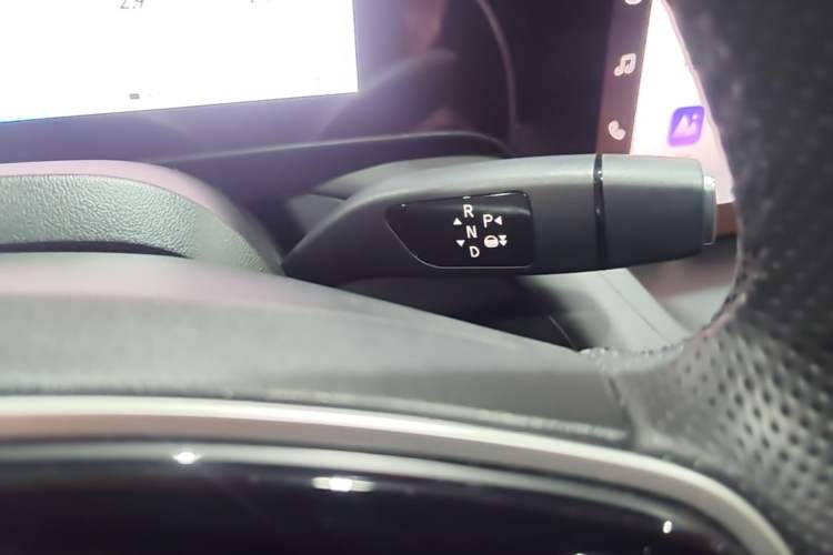 Used XPeng P7 2021 480N Gear Lever