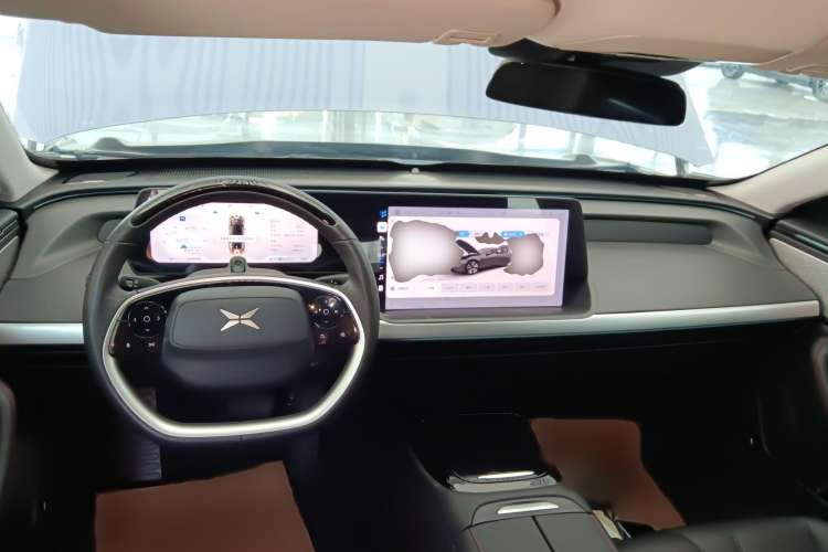 Used XPeng P7 2021 480N Center Console