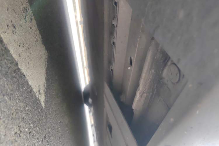 Used XPeng P7 2021 480N Chassis Front Left
