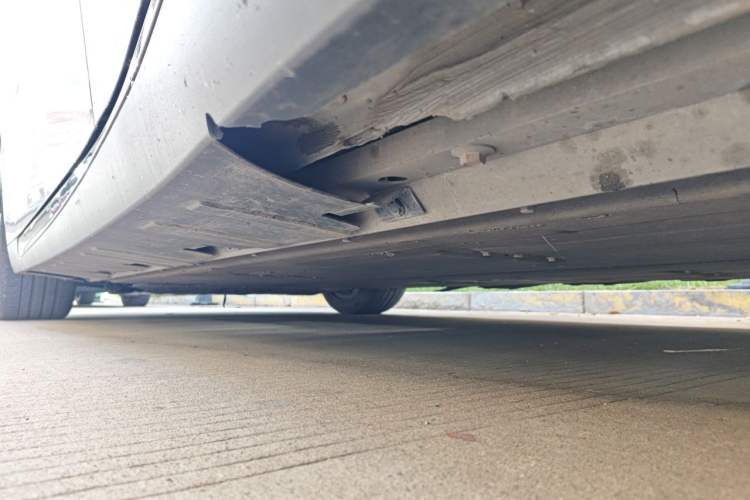 Used XPeng P7 2021 670G Chassis Rear Left