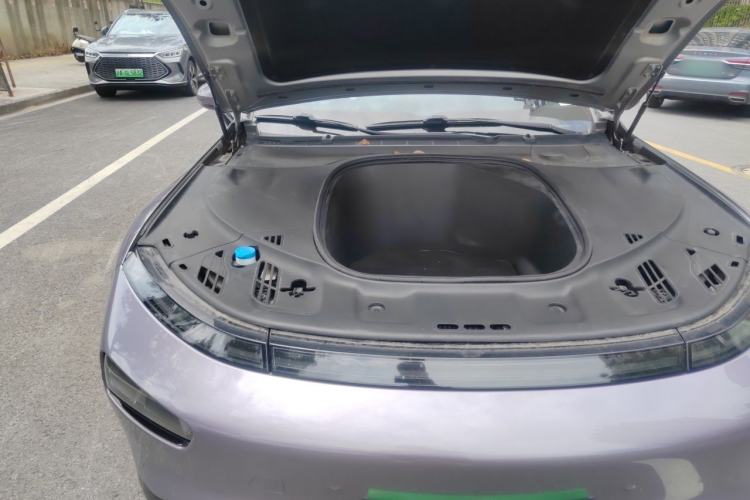 Used XPeng P7 2021 480N Engine Bay Right