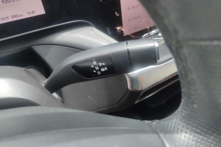 Used XPeng P7 2021 480N Gear Lever