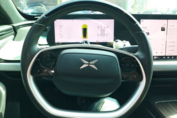 Used XPeng P7 2021 670E Pengyi Edition Steering Wheel