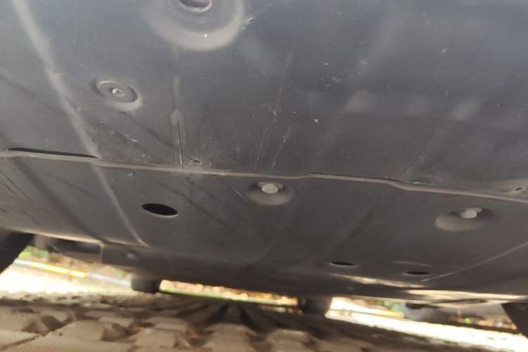 Used XPeng P7 2021 670E Pengyi Edition Chassis Front