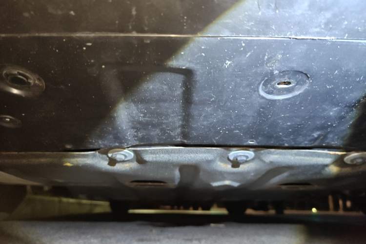 Used XPeng P7 2021 480E Chassis Front