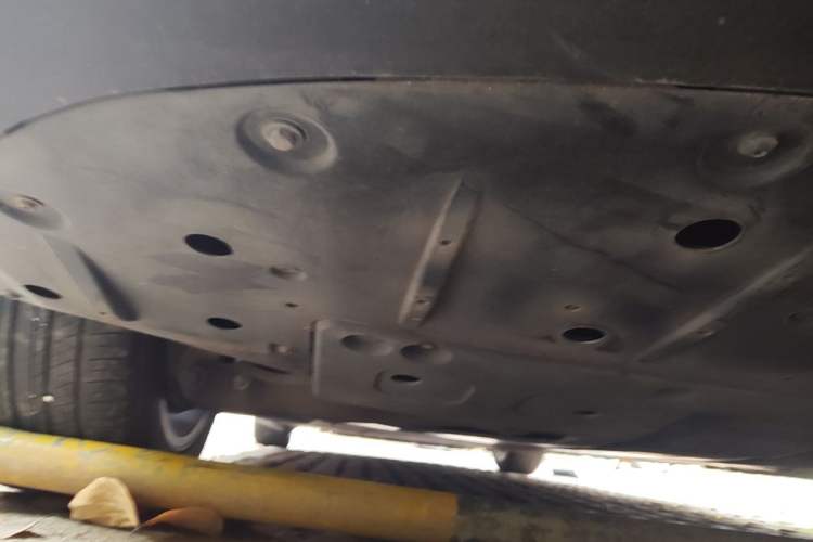 Used XPeng P7 2021 670E Pengyi Edition Chassis Rear