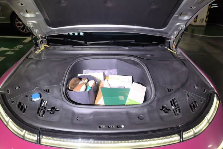 Used XPeng P7 2021 670G Engine Bay