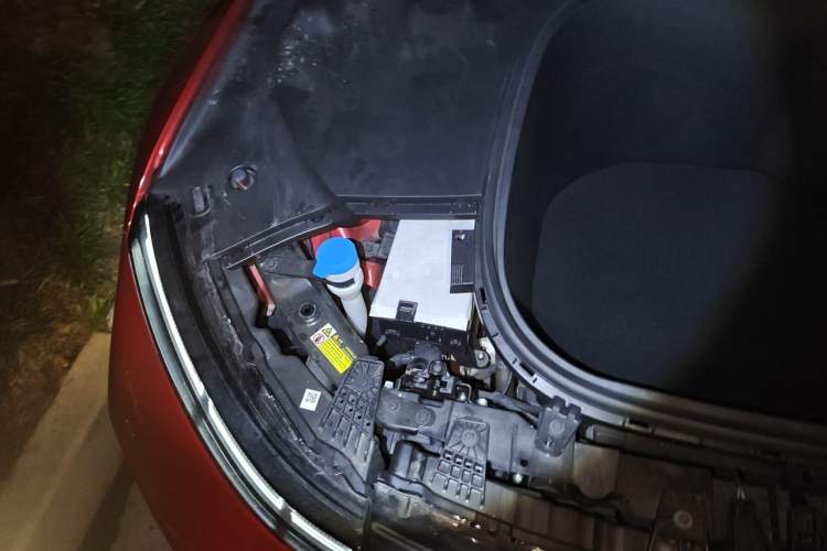 Used XPeng P7 2021 480E Engine Bay Right
